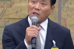 청문회서 주머니에 손 넣고 “거기는 끼지 마시고”…문진희 위원장 결국 사퇴
