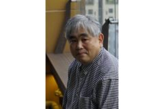 [인터뷰] 후지노 토모아키 감독이 던진 질문… ‘어떻게 해야 했을까?’