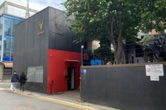 “밤하늘에 네온사인 수놓았다, 진짜?”… 서울 강남 42m 루프탑 명소