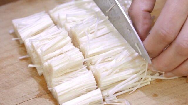 팽이버섯 싫어하는 사람도 맛있다고 하는 반찬 레시피!