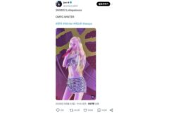 안 본 사람은 있어도 한 번만 본 사람은 없다는 에스파 윈터 롤라팔루자 짤