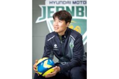 “홍명보 이어 또?” 이동국 ‘지도자 경력 0’에 국가대표팀 코치 직행 논란