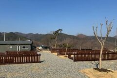 “5000평 초록빛 담은 금도끼캠핑장, 진짜 힐링이에요”… 충북 영동 자연 속 명소