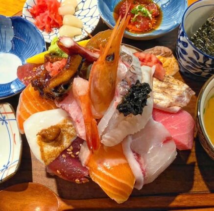 제철 바다를 한 그릇에 담았다! 전국 카이센동 맛집 5