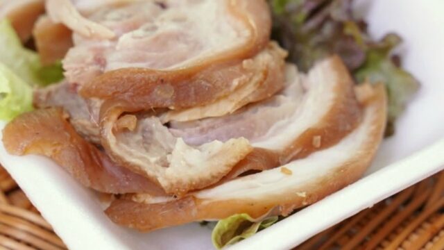 식은족발을 뜨거운물에 넣으면 벌어지는 놀라운 일!