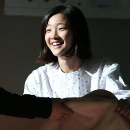 천만 영화로 글로벌 스타 되었는데 날벼락… 암 투병 힘들어 오열했었다는 이 배우