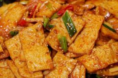 깔끔한 매콤함 일품! 어묵볶음 맛있게 만드는 법