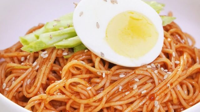 마법의 한스푼으로 누구나 맛있는 비빔국수 황금레시피!