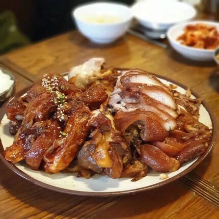 야들야들 쫀득한 맛! 도장깨기 필수인 서울 족발 맛집 5