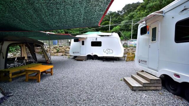 “전남 광주에서 불과 20km 떨어진 곳에 이런 곳이?”… 10,000㎡ 대지 위 1+1 캠핑 명소