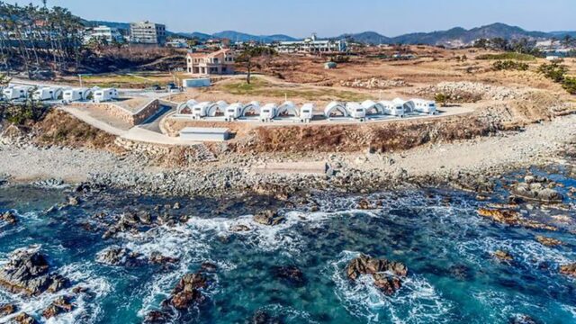 “이렇게 멋진 노을을 공짜로 볼 수 있다니…”… 파도 소리 속에 특별한 캠핑 경험 여행지