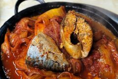‘이게 진짜 밥도둑이지~’ 담백한 생선살에 짭쪼름한 양념이 더해진 전국 생선조림 맛집 5