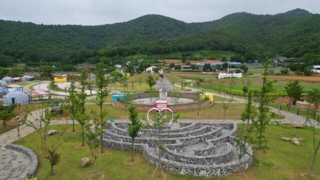 삼척 미로나라정원 글램핑장, 강원에서 반려견과 자연 체험