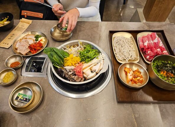 김포 샤브샤브 맛집 다양하게 잘 나오는 호밀원샤브칼국수 김포본점