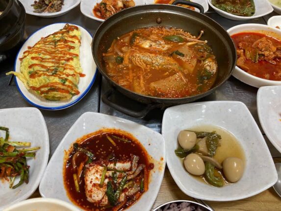 바다의 기운이 그대로 담긴 해산물 천국! 목포 현지인 추천 맛집 5
