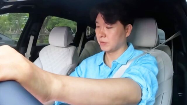 “수입차 아니었어?” 박수홍이 딸 태우고 다니는 6천만원대 SUV