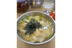 쫄깃한 수제비와 깊은 풍미의 육수! 소박하지만 든든한 수제비 맛집 5곳