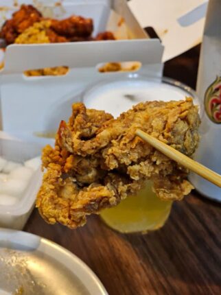 홍천 비발디파크 맛집 쫄깃했던 BHC 치킨 대명비발디점
