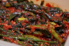 제철에만 맛볼 수 있는 맛있는 무청김치 만들기