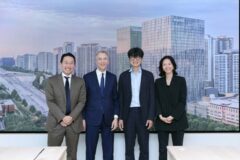 네이버, AI 팩토리 사업 탄력…이해진, 브룩필드 회장과 회동