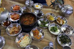 전국의 골목을 누비는 허영만의 백반기행이 찾은, 한식 맛집 5곳