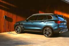 고성능 SUV 끝판왕?… BMW X5, 530마력 품고 ‘이것’까지 더했다