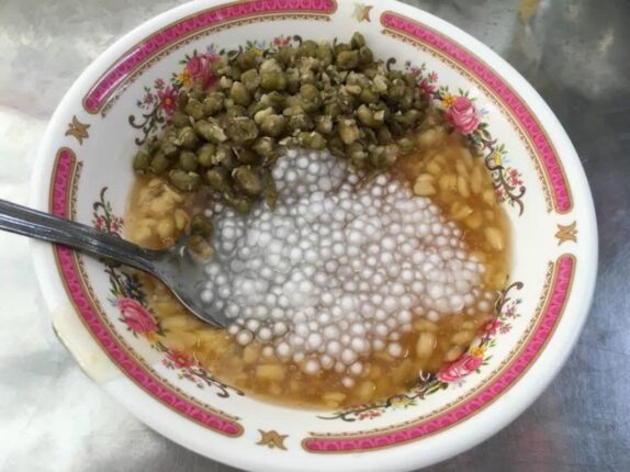 뜨거운 남쪽 열기를 식히는 달콤함, 대만 헝춘 ‘뤼더우좐’ 맛집 4