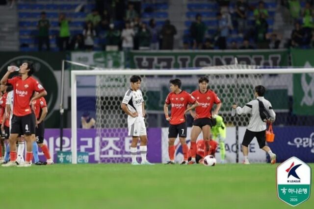 “2위 올라갈 기회였는데…” 전북 결국 강원과 1-1, 이탈로 데뷔골도 못 지켰다