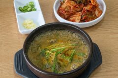 푹 고아내 완성한 깊고 진한 풍미! 전국 보양 추어탕 맛집 BEST 5