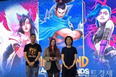 [현장] ‘LoL’ 실물 카드로 즐긴다…라이엇게임즈 ‘리프트바운드’ 한국 출시