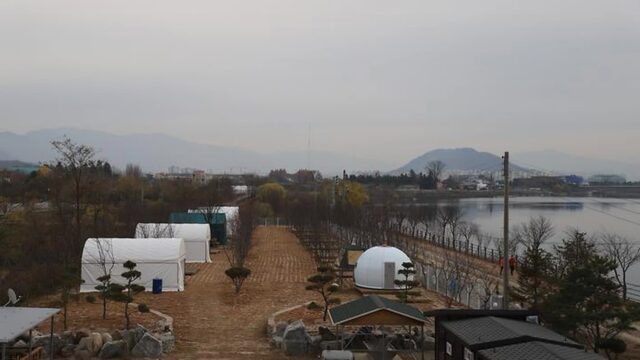 “춘천에서 15km 떨어진 이곳이 진짜 힐링 명소라니”… 가족 여행에 딱 좋은 캠핑 명소