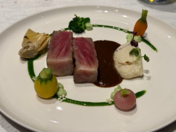 미쉐린부터 노점 감성까지…하노이서 찾아낸 ‘진짜 맛집’ 4곳