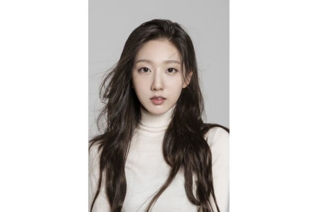 “‘중증2’ 하영 자리 벌써 정해졌나?” 러블리즈 예인 급부상…그런데 넷플릭스는 선 그었다