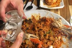 매콤한 양념에 푸짐한 해물이 함께하니 소주가 콸콸, 전국 해물찜 맛집 5곳