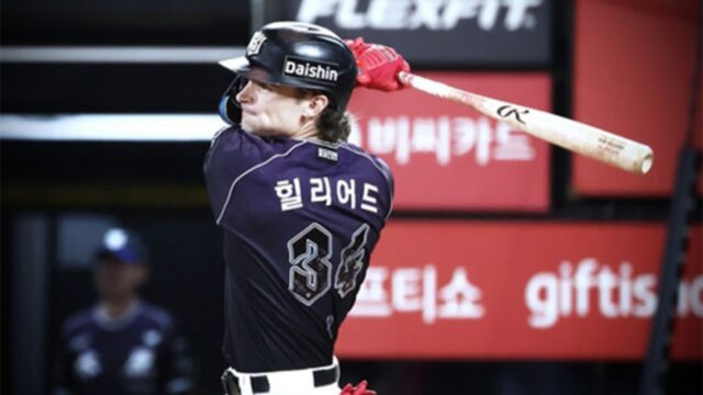 “80승 찍었다!” KT, 9회에 두 점 내주고도 버텼다…우승 확률 95.2% 실화?