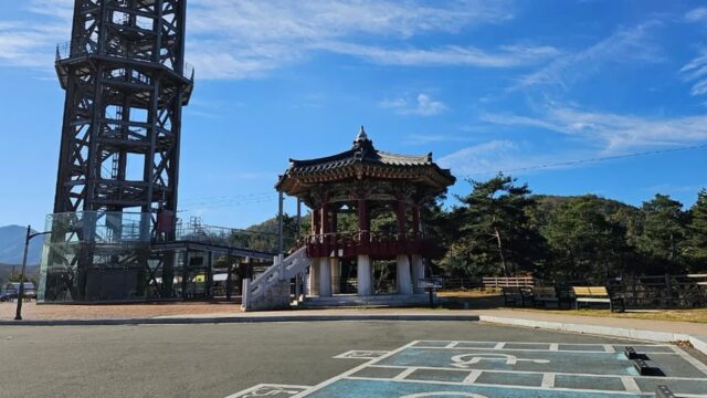 경북 부항댐 출렁다리 숙소, 자연과 스릴 공존 명소