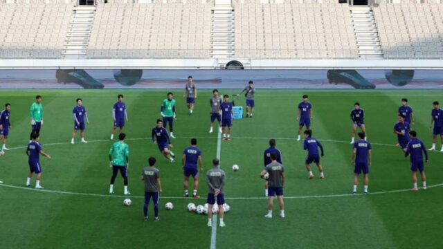 “압박 올 줄 알았다면서…” 모레노, 전반 3골 내주고서야 4명 교체…3-0 환호 나흘 만에 무슨 일?