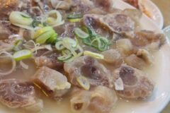 부드럽고 쫀득한 식감이 소주를 부르네! 스지·도가니 수육으로 유명한 맛집 5곳