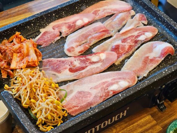 운양동 맛집 가성비 좋은 삼겹살 전문 고기집 서초겹
