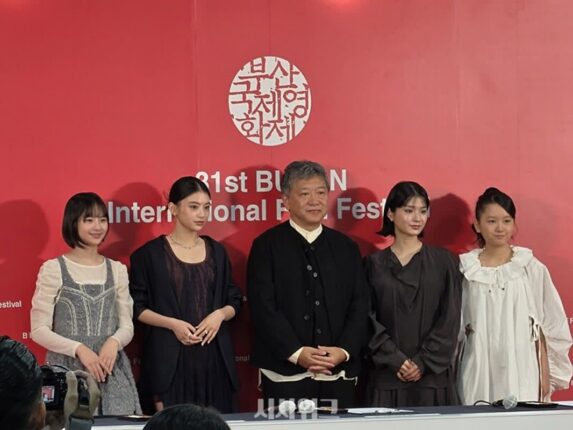 [31st BIFF] 한 권의 만화에서 시작된 질문… 고레에다 히로카즈의 ‘룩백’
