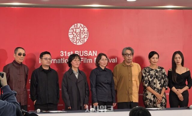 [31st BIFF] “좋은 영화는 질문을 던진다”… 두 번째 경쟁, 심사위원 7인이 주목한 것