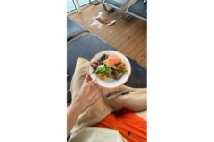 [로얄캐리비안 크루즈 오베이션호 후기] 바다 위 5성급 리조트 오션뷰 선베드 맛집 투어 총정리