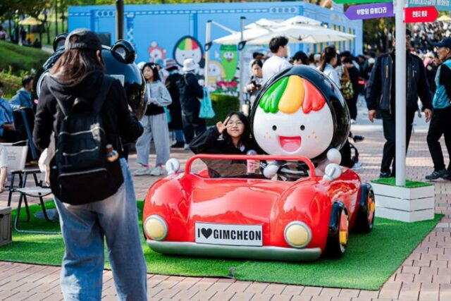“김밥을 영어로 하면 바비킴?”…2년 만에 전국 1위 오른 김천김밥축제 돌아온다[페스티벌플러스]