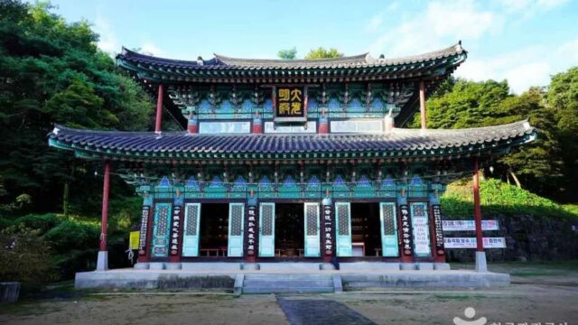 충남 관촉사(논산) 카페, 연중무휴 역사와 자연 즐기기