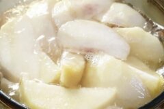 복숭아를 물에 넣고 팔팔 끓였더니 벌어진 일!