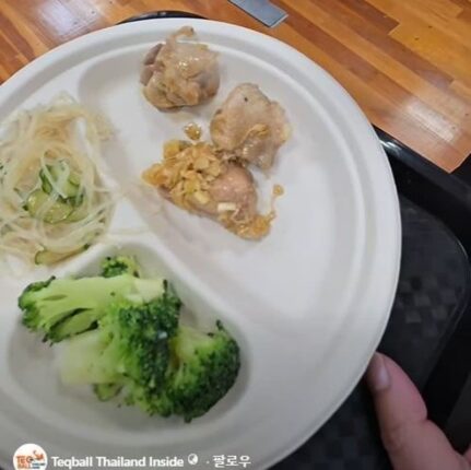 “밥 적다고 했더니 오지 말라니?” 태극기도 못 올린 日 아시안게임, 끝나고도 시끄러운 이유