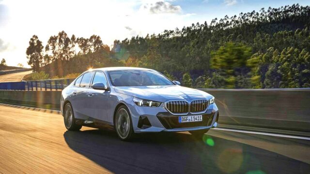 BMW 6대 중 1대는 ‘이 차’… 까다로운 아빠들 지갑 열게 만든 車의 정체