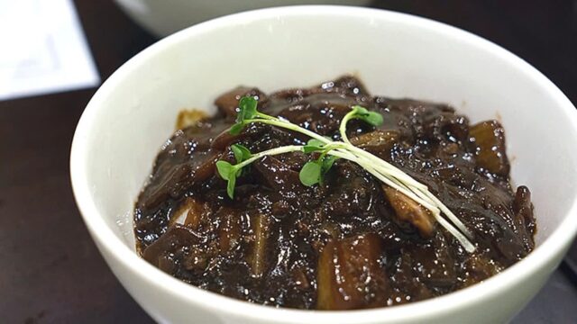 “이런 중식은 처음 봤다니…” 30여 가지 해산물 요리 명소