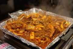 소주가 콸콸 들어가는 불맛 가득 오징어! 오징어볶음 맛집 5곳