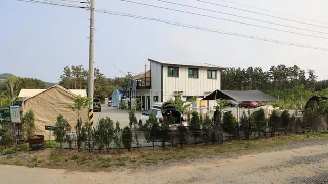 “300m 걸어보면 진짜 자연의 품에 다니?”… 바닷내음 코끝을 간질이는 명소